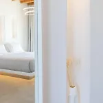 Sea & Stone Mykonos アパートホテル