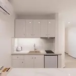 Sea & Stone Mykonos 아파트호텔 4*