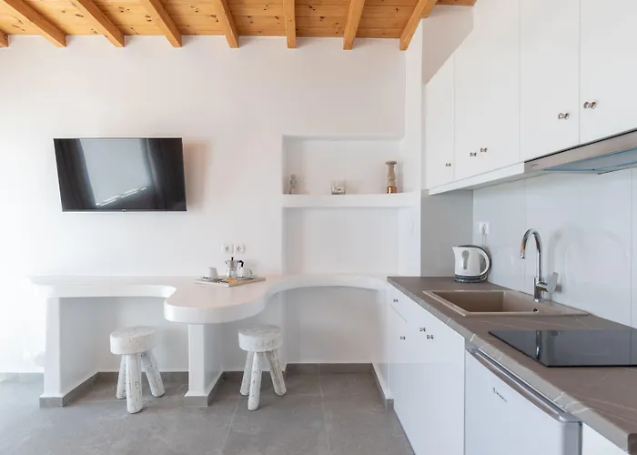 Sea & Stone Mykonos Aparthotel